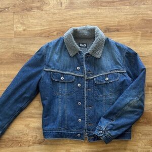D&G Denim Jacket with Soft Gray Collar